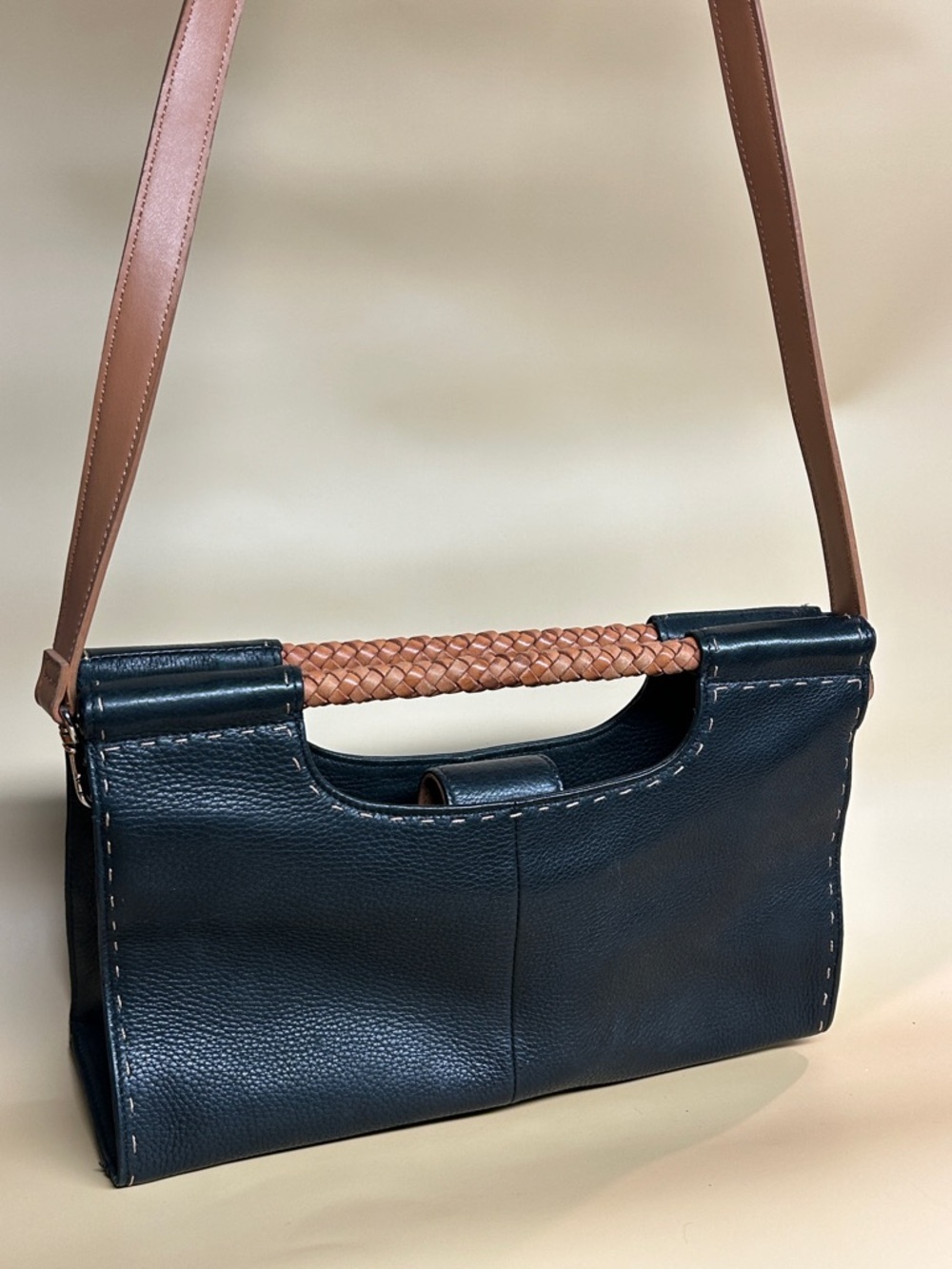 Fossil Classic Two-Tone Leather Shoulder Bag in Black and Tan